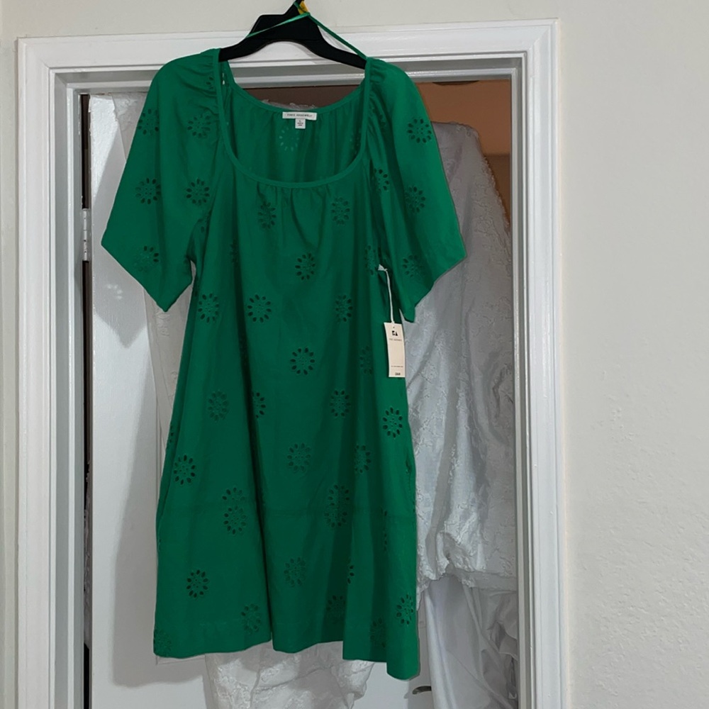 Green dress